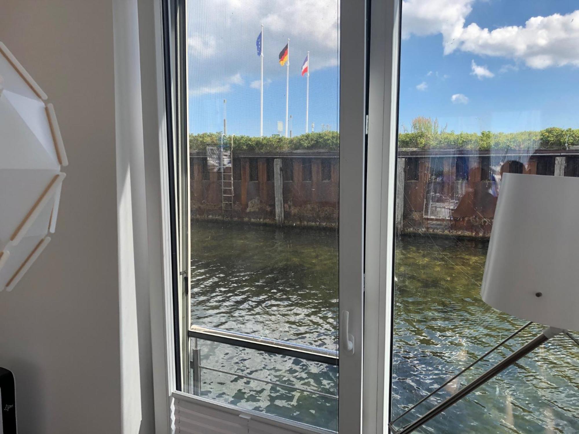 Schwimmendes Heimathafen Großenbrode